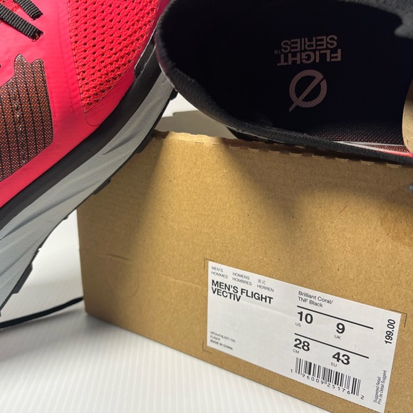 The North Face Flight Vectiv Ultralight w/Matryx Patented Tech Sneakers - Picture 14 of 16